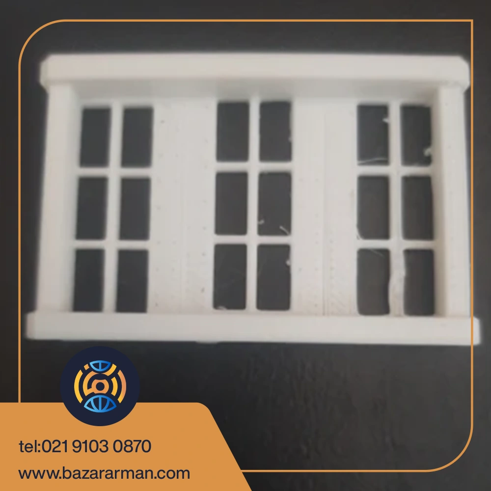 پنجره سه تیکه تیکه مینیاتوری