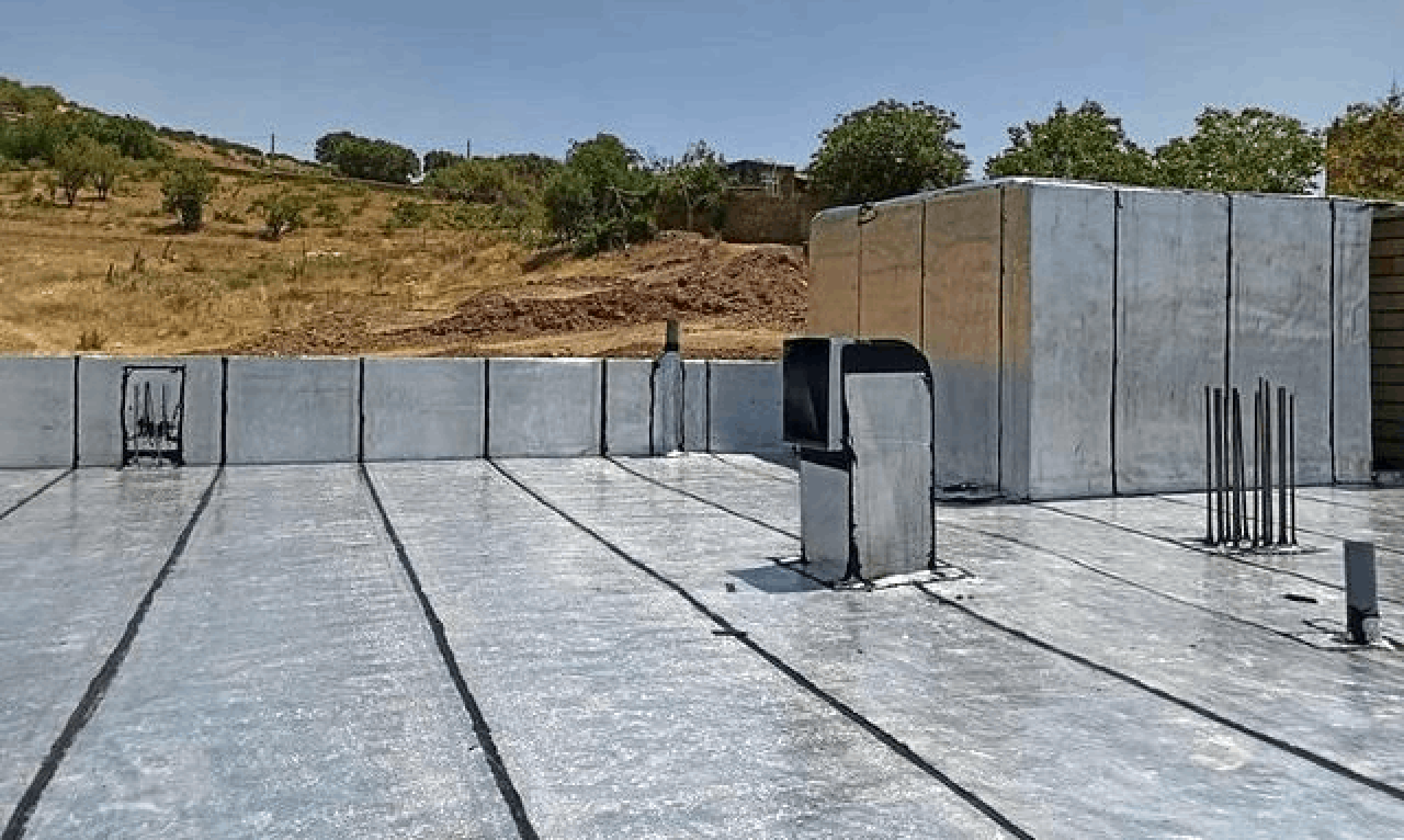 ایزوگام مناسب برای دیوار و پشت بام