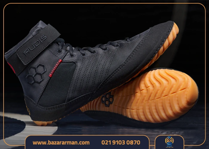 نکات مهم در خرید کتونی کشتی